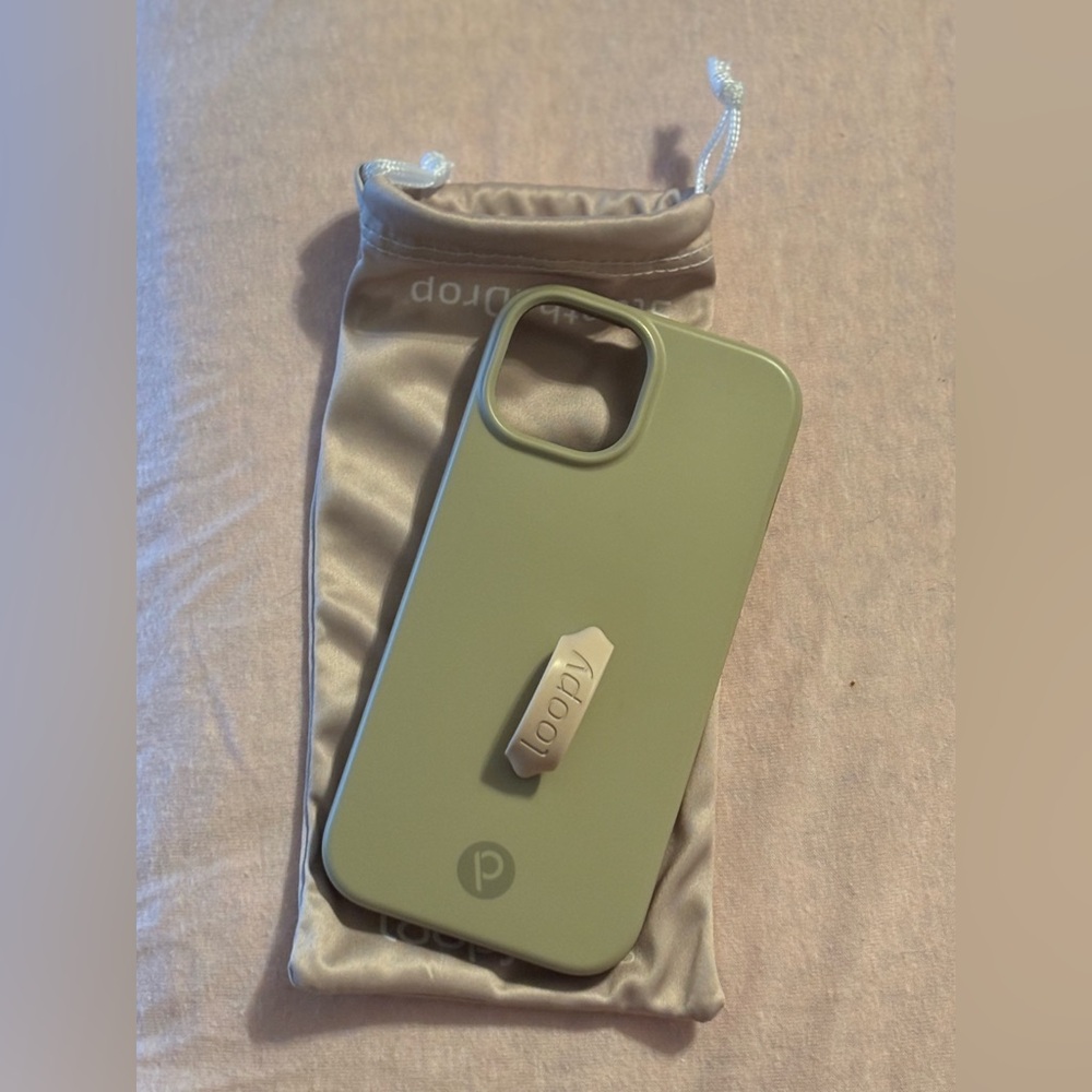 LOOPY CASE